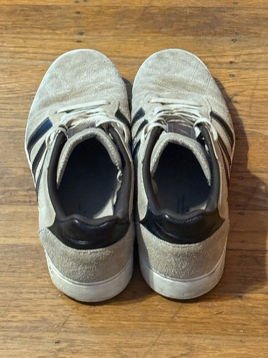Adidas Men’s Suede Casual Sneakers in Beige with Black Stripes - Picture 3 of 5